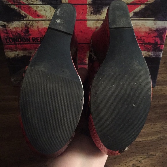 London Rebel Fuschia Multi Snake Spike Wedge 7.5 - Picture 4 of 6